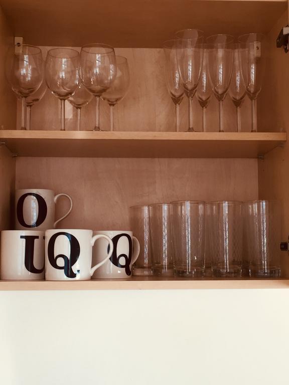 Sky Night Serviced Apartments Cardiff Room photo