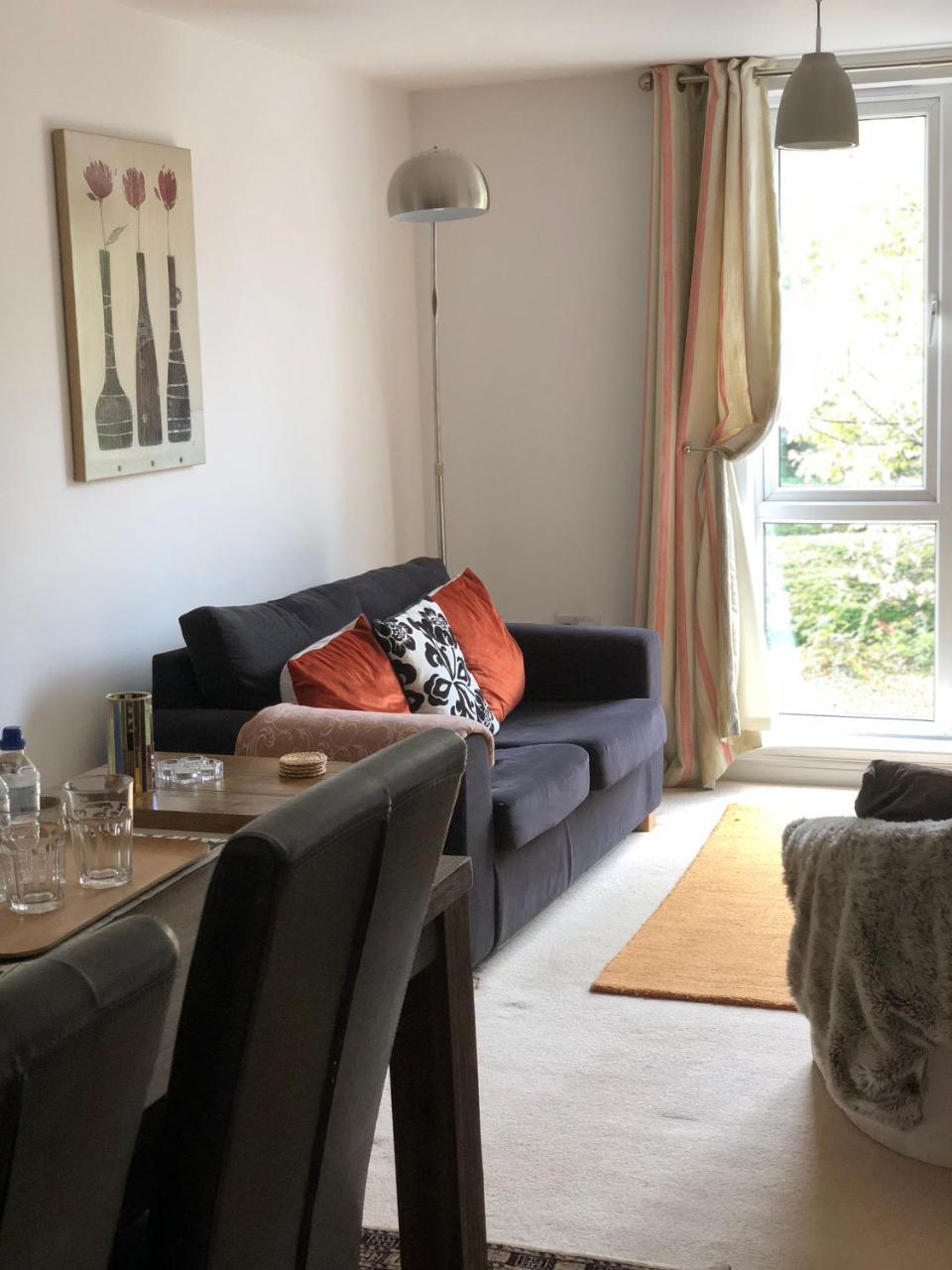 Sky Night Serviced Apartments Cardiff Exterior photo